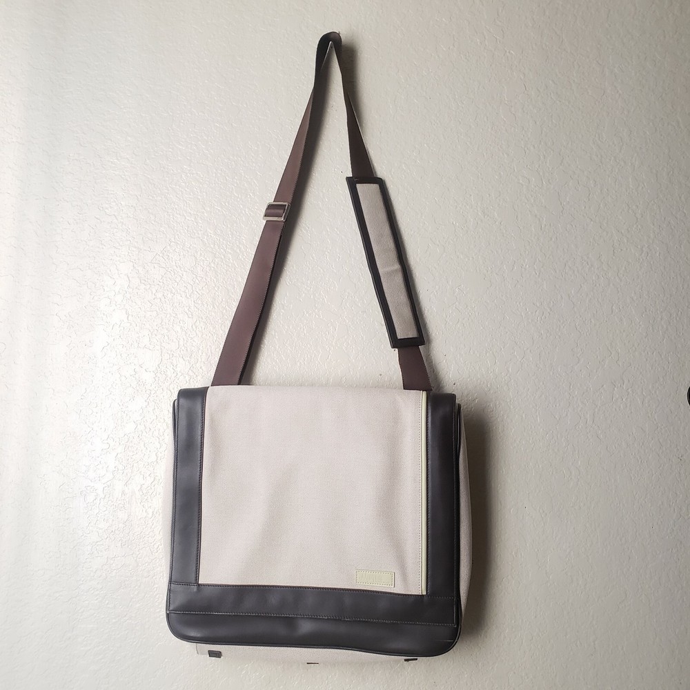Aaron Irvin Beige Canvas Laptop Messenger Bag by Design Group  -image