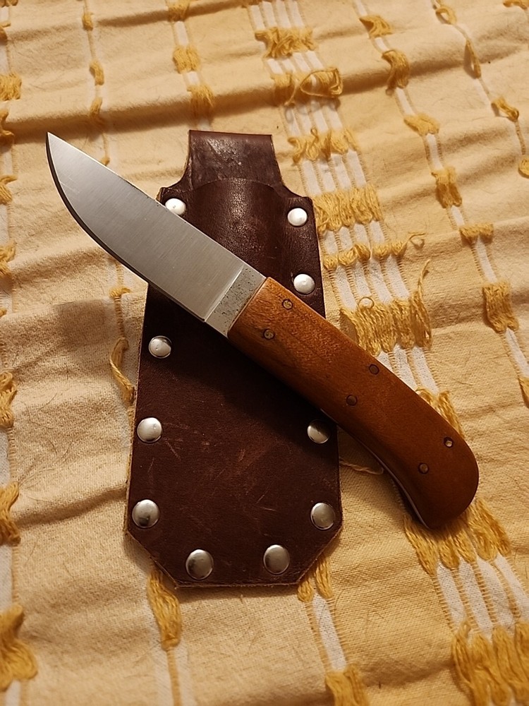 Handcrafted Boot Knife, Steel Blade that runs through the handle, Leather Sheath
