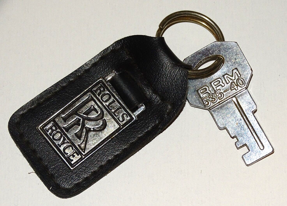 Vintage RARE 1980's Rolls Royce Corniche 'pedal' car Sharna Key & Ring Keychain