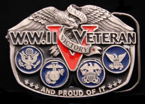 HK12133 VINTAGE 1988 ***W.W. II VETERAN*** & PROUD OF IT BUCKLE