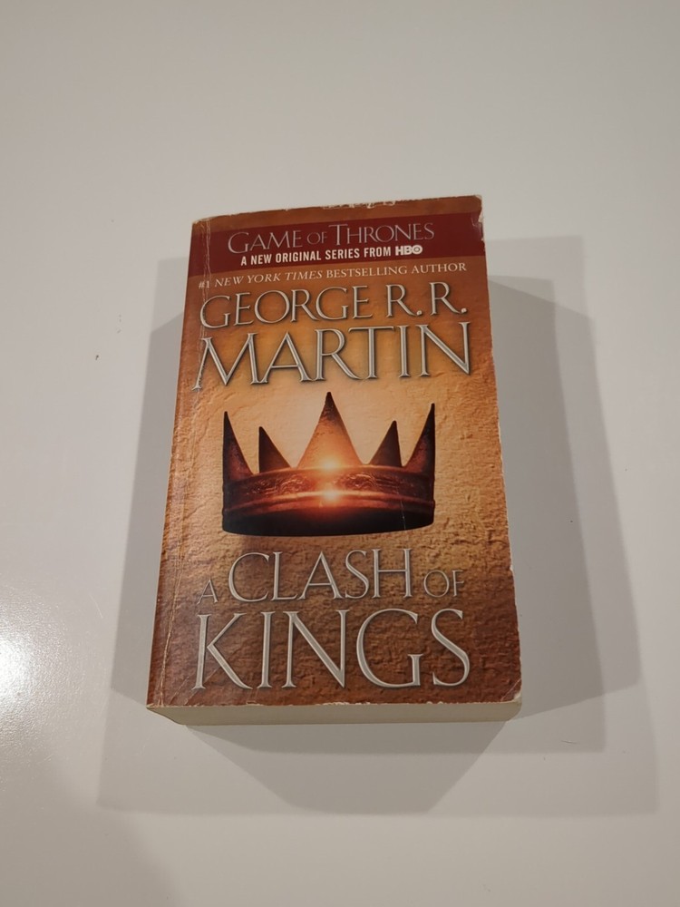 A Clash of Kings Book 2 in A Song of Ice and Fire Series-image