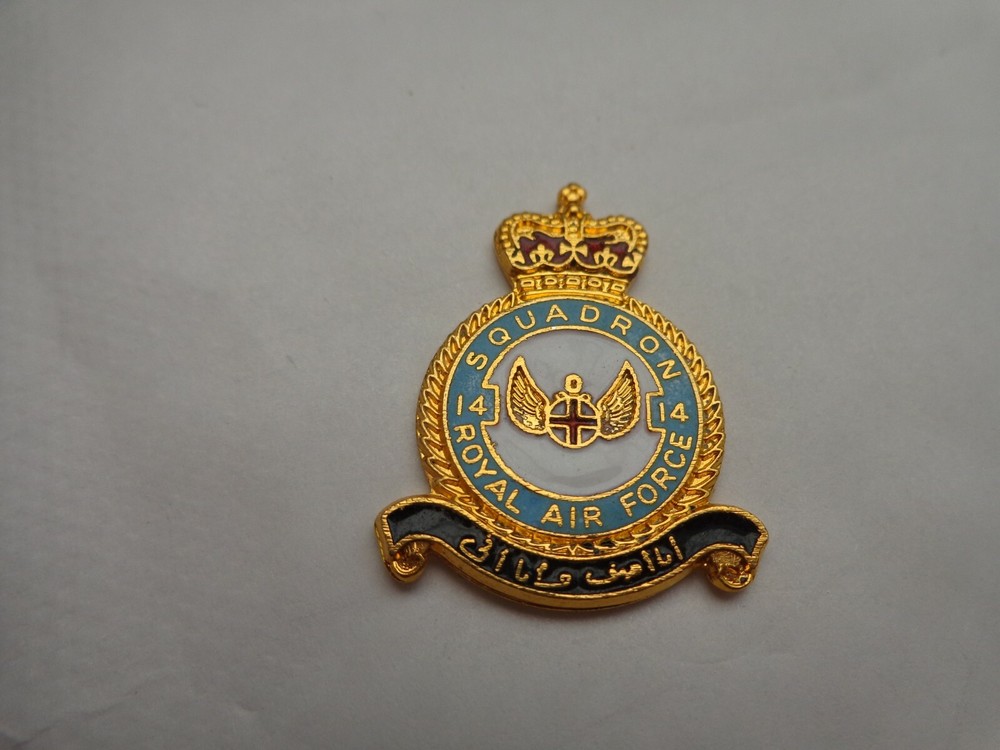 CLASSIC 14 SQUADRON RAF ROYAL AIR FORCE GOLD PLATED ENAMEL PLAQUE WW2 BADGE