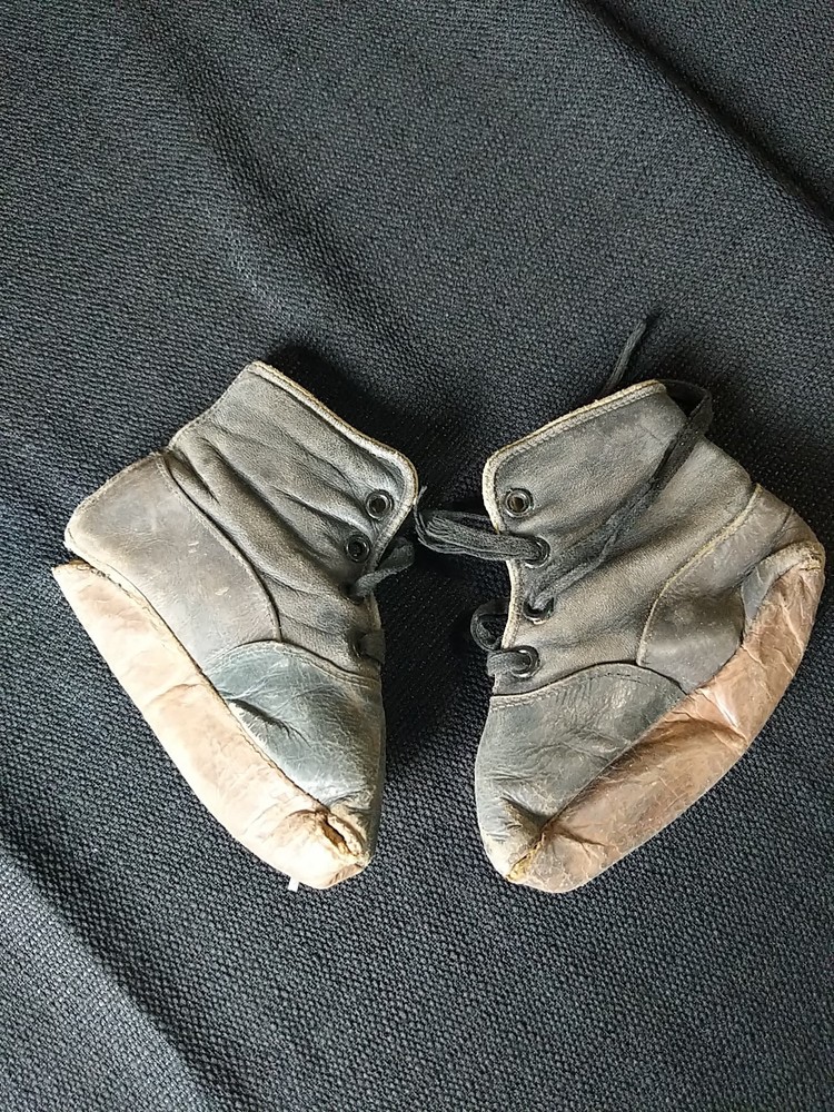 Antique Victorian Black Leather High Top Baby/Toddler Shoes 1920s