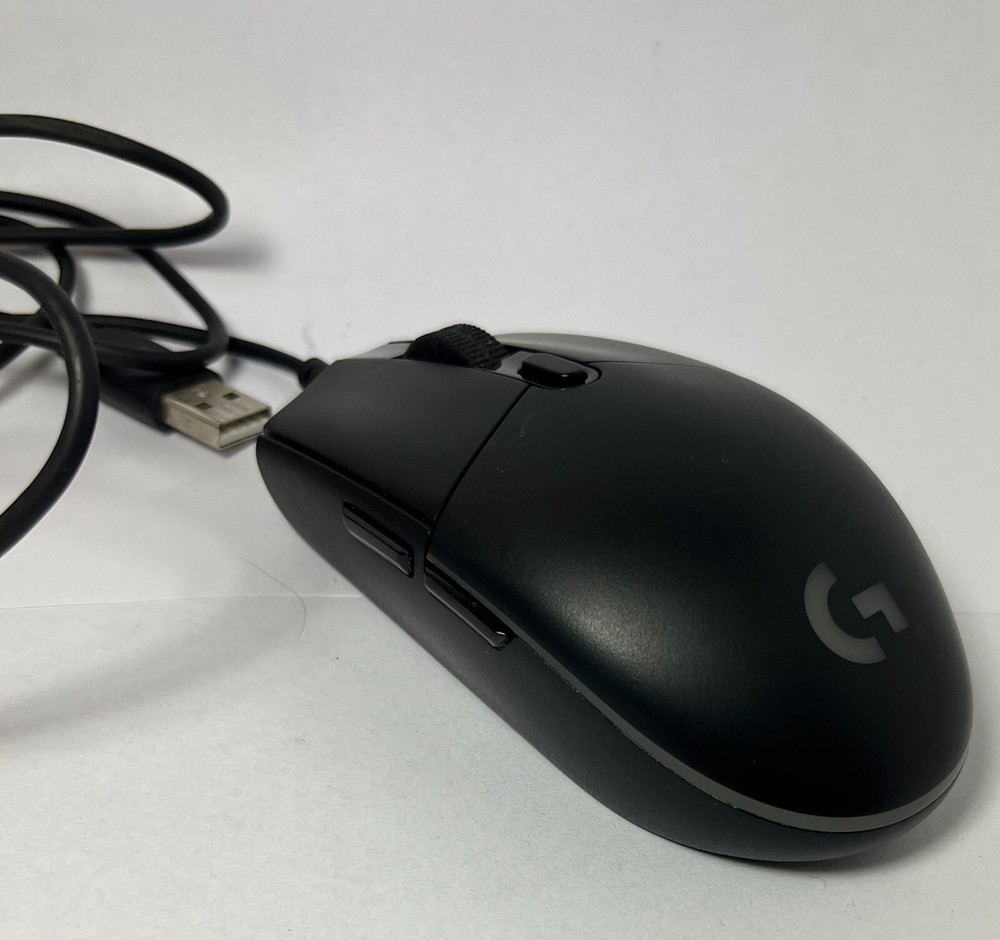 Logitech G203 LightSync Wired RGB Gaming Mouse for Precision Control