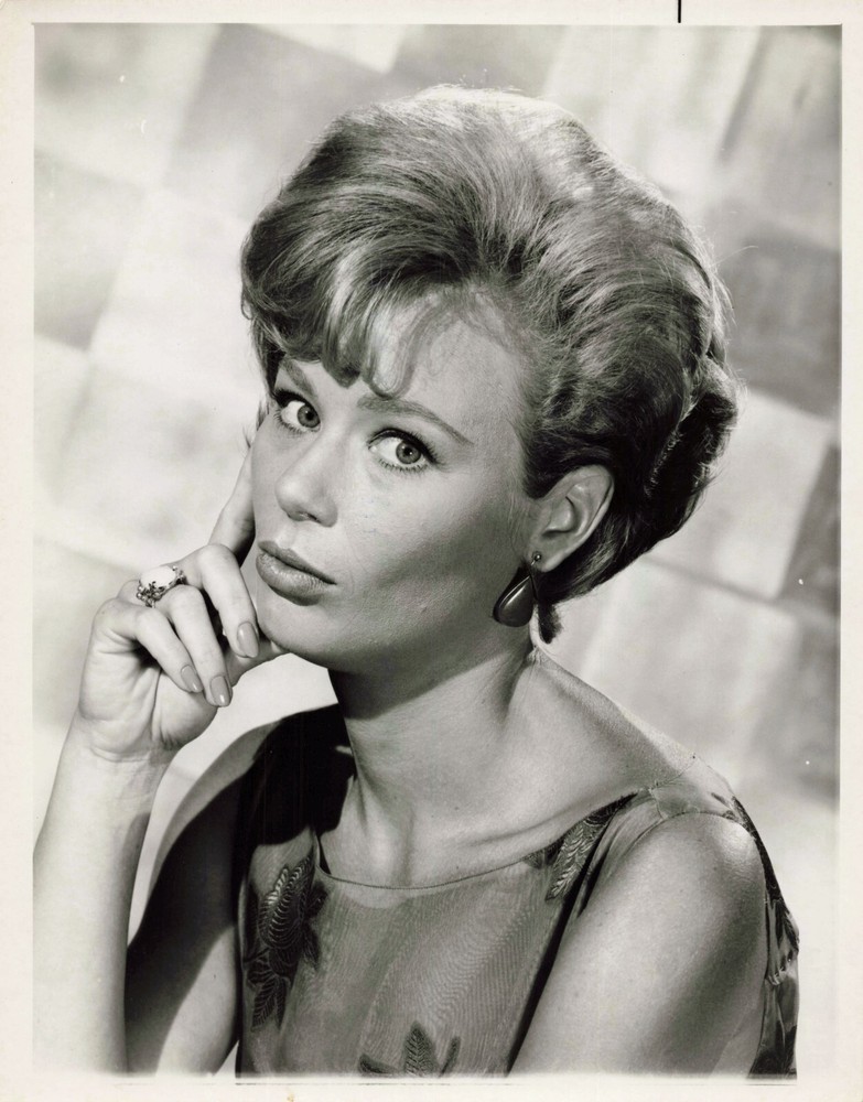 Abby Dalton Joey Bishop Show  NBC Television     VINTAGE  7x9 Photo-image