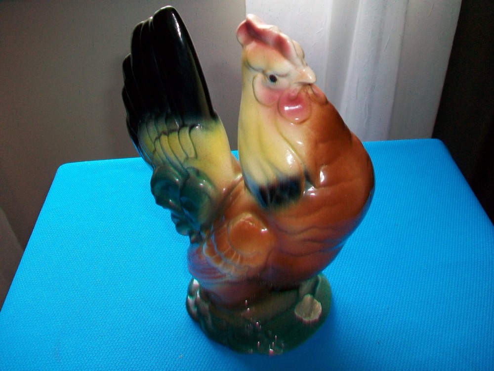 VINTAGE ROYAL COPLEY CHICKEN FIGURINE 7