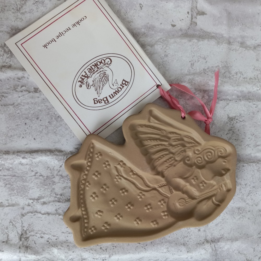 Vintage 1986 Brown Cookie Mold with Angel Holiday Recipe Booklet