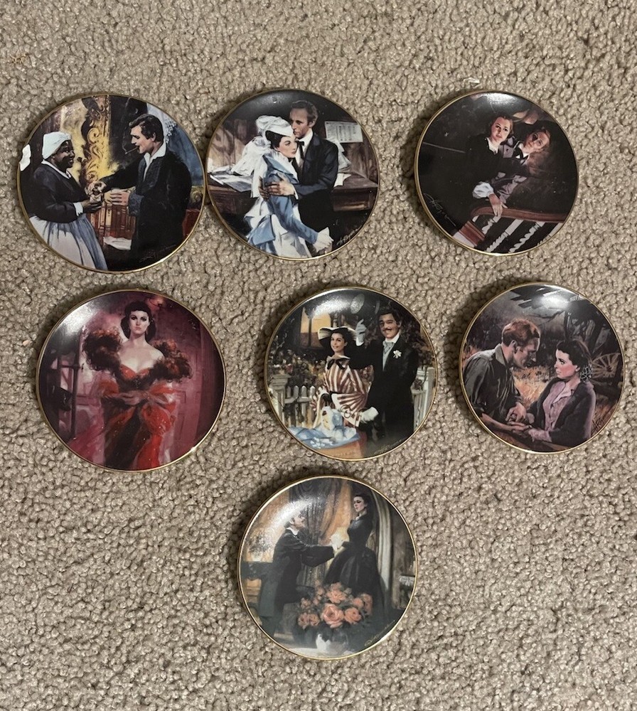 Vintage GWTW Collector Plates Set