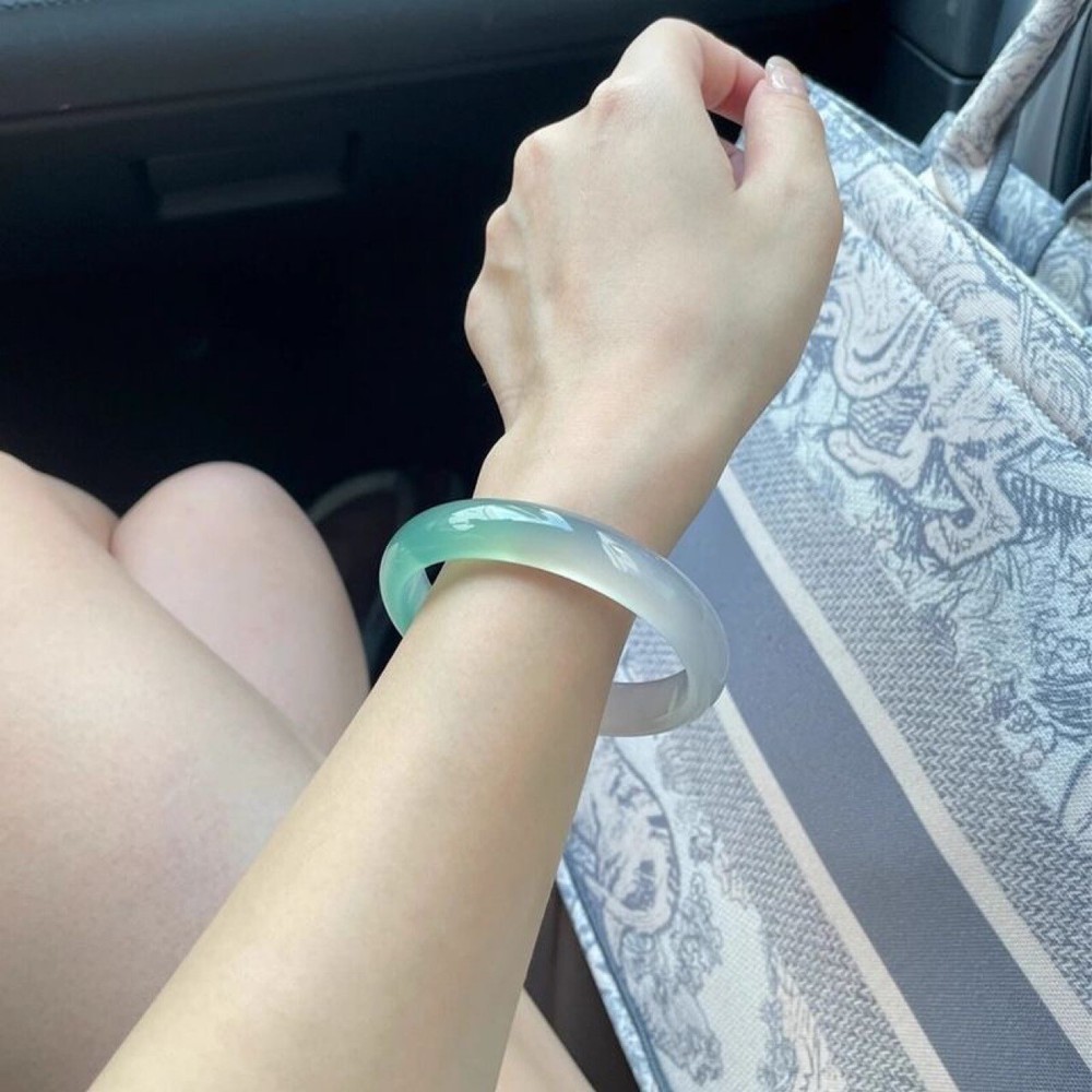 AAA grade natural half mountain half water jadeite full circle bracelet-image