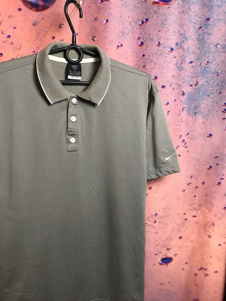 Vintage Nike streetwear polo tee retro sporty casual style