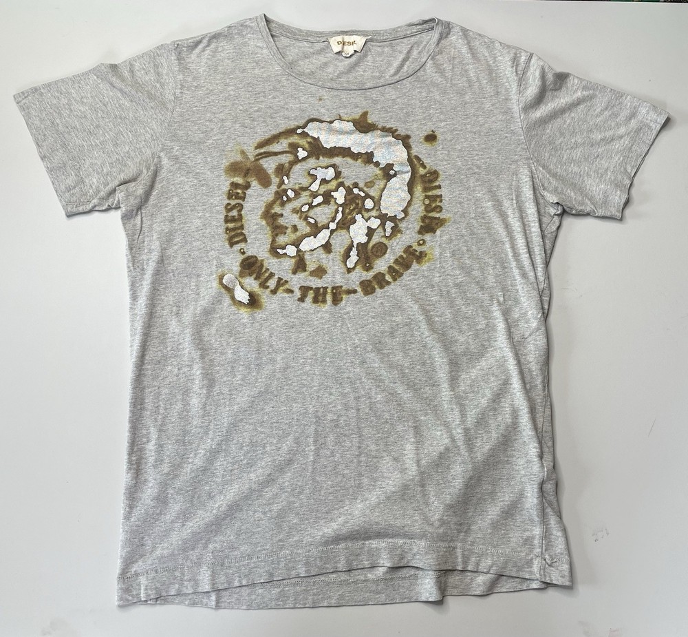 Diesel Graphic T-Shirt Men’s Size L Gray Short Sleeve Distressed Print Tee