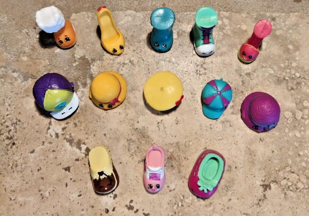 SHOPKINS lot of 13 colorful mini shoes, hats and boots!  Add to your collection!