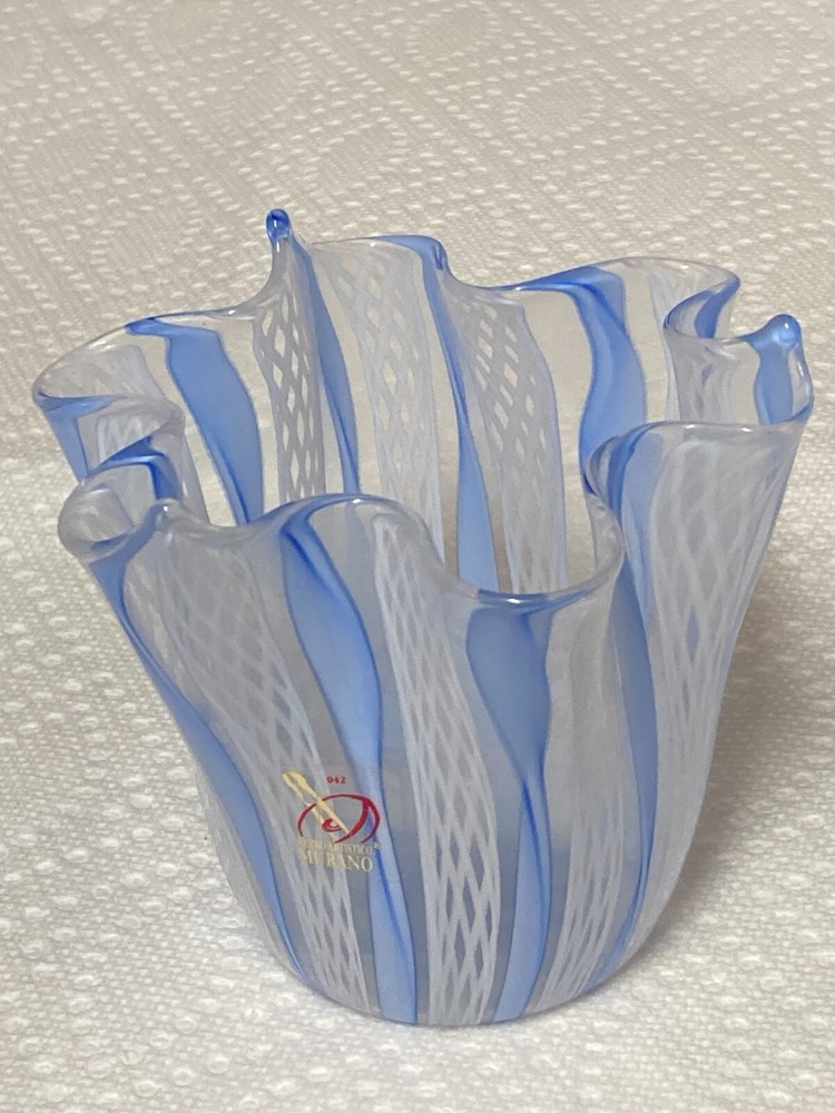 MURANO Vetro Artistico #42 Handkerchief Art Glass Vase Blue & White Swirls 4x4