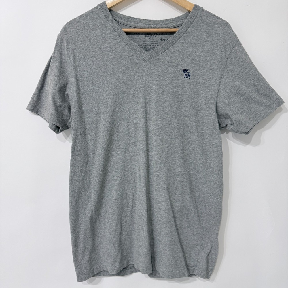 Abercrombie & Fitch Sueded V Neck Muscle T Shirt Mens XL Gray Embroidered Moose-image