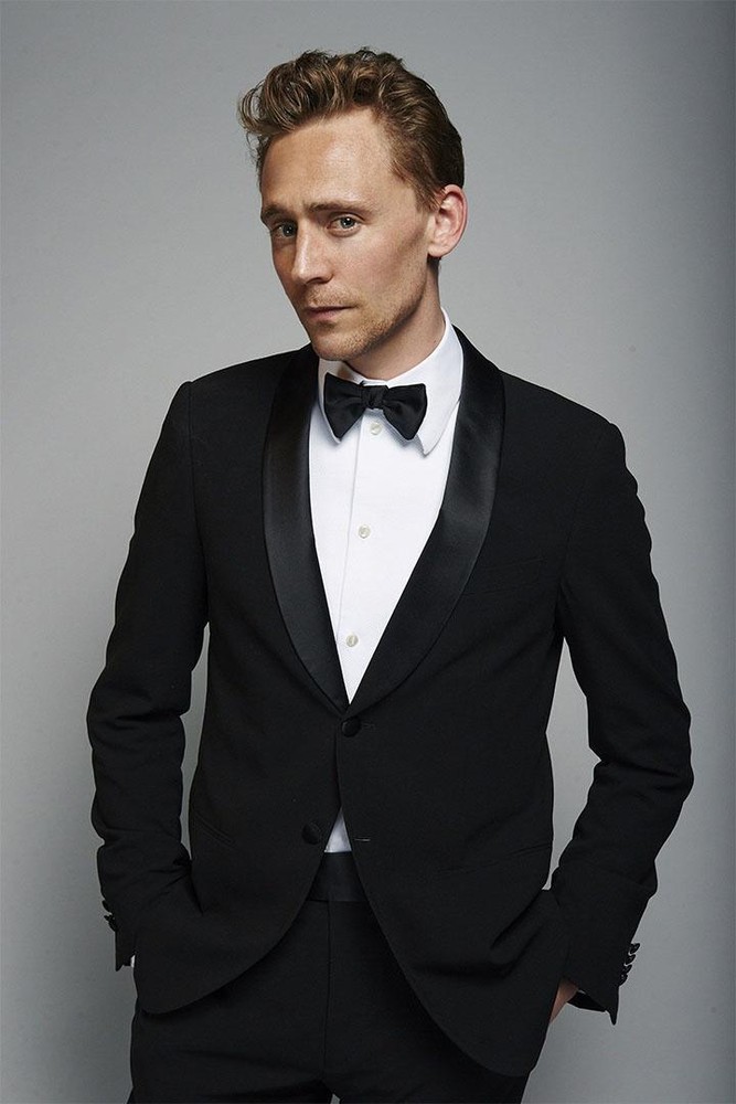 Tom Hiddleston English Celebrity Movie Actor Artist Gift Wall - POSTER 20
