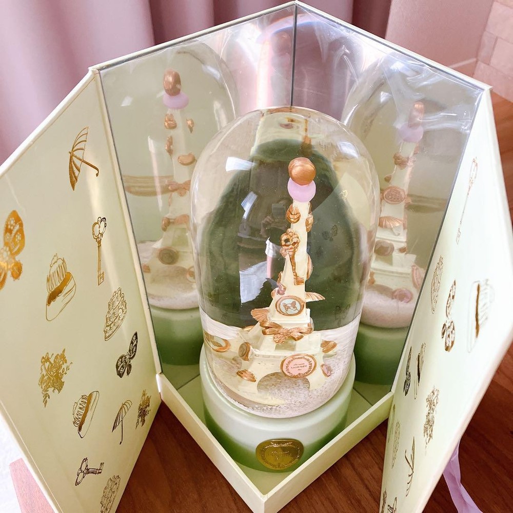 Ladurée Paris Eiffel Tower Snow Globe Music Box France Vintage Collectible Keepsake