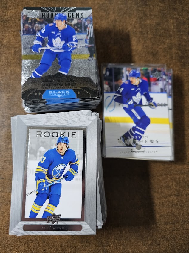 2023-24 Cubierta Superior Extendida Colmena de Abejas Novato Diamante Negro Retro Pick para Completar-image