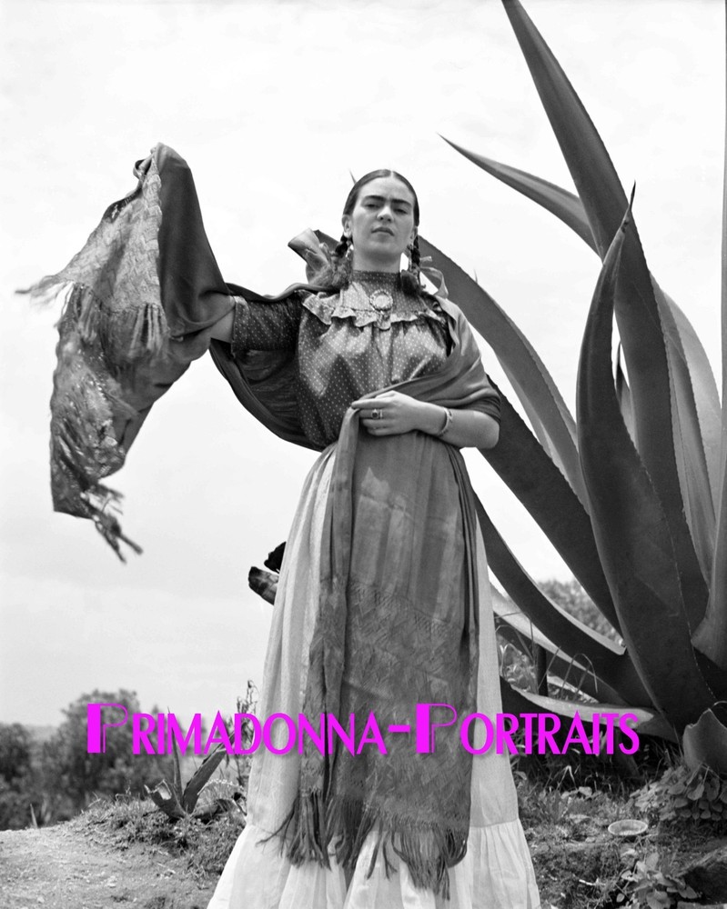 FRIDA KAHLO 8x10 Lab Photo 1937 