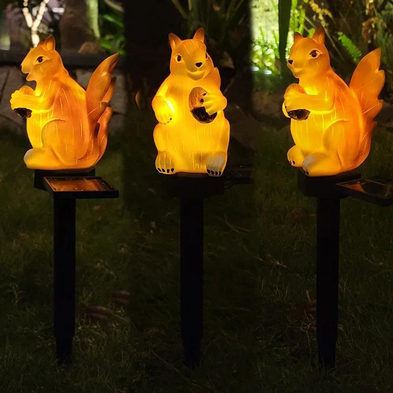 Statue Garden Squirrel Resin Solar Medium Novelty Modern Multicolor Weatherproof