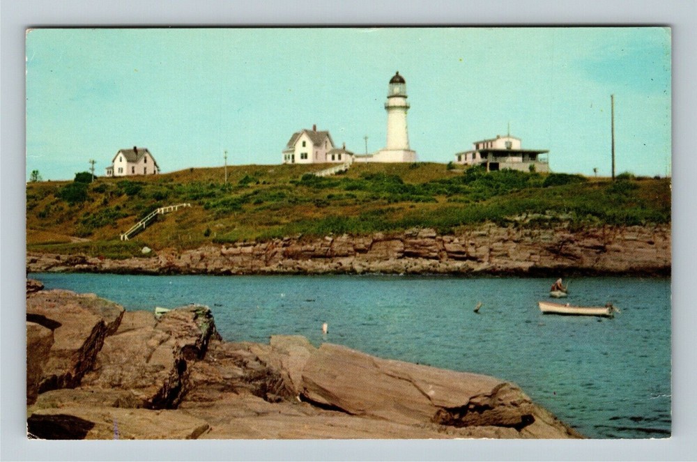 Cape Elizabeth ME-Maine, Lighthouse and Coast Guard Station, Vintage Postcard