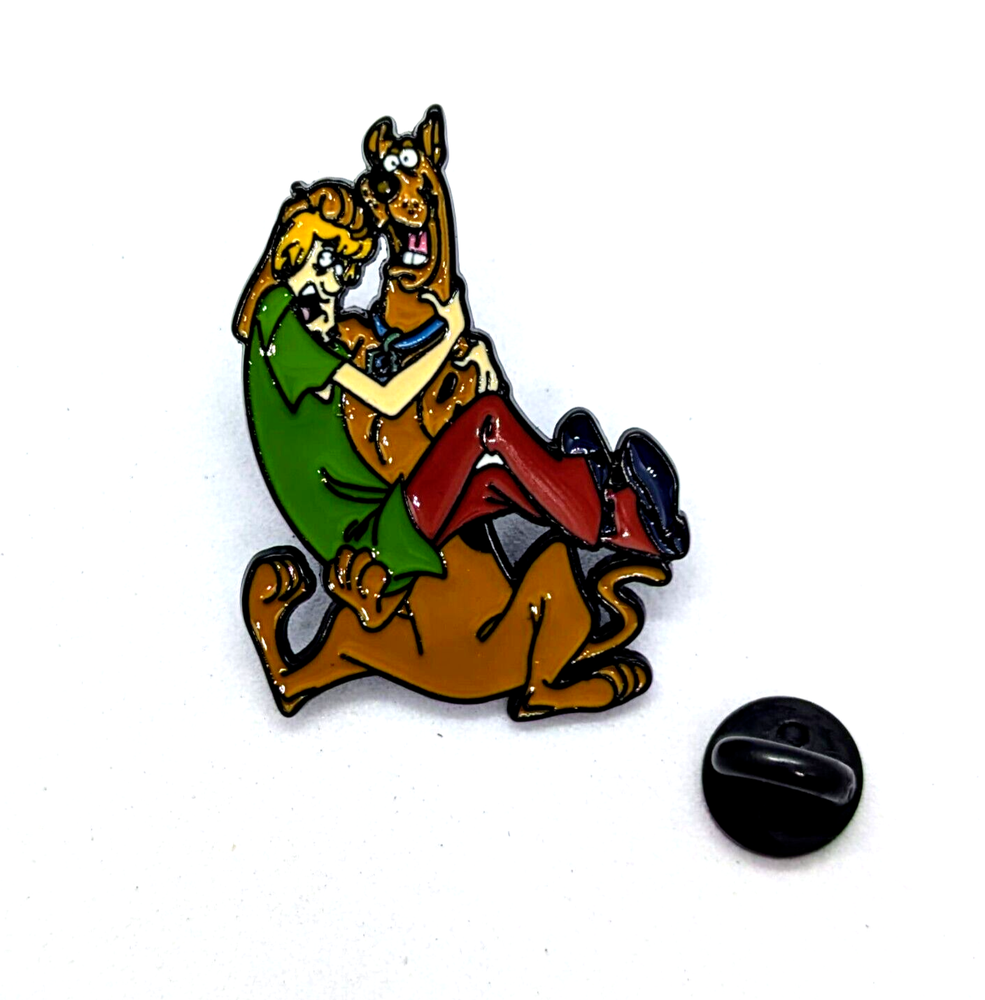 SCOOBY-DOO PIN Scared w/ Shaggy Classic Warner Bros. Gift Enamel Lapel Brooch
