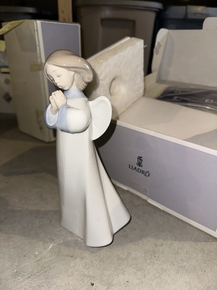 LLADRO 6789 An Angels Song