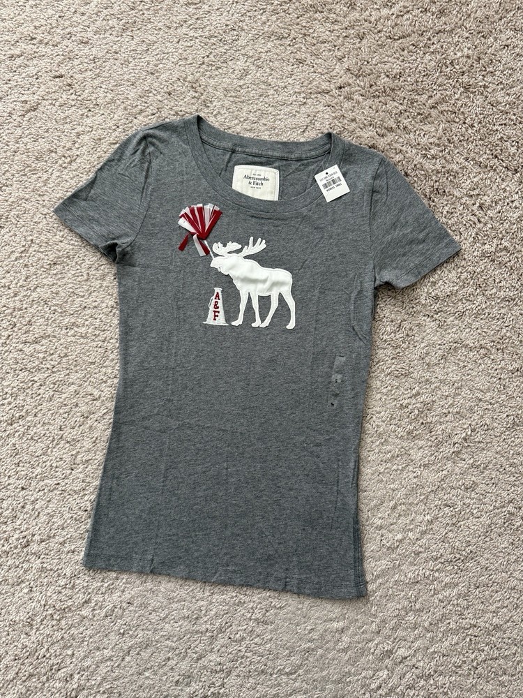 NWT Abercrombie & Fitch Y2K Embroidered Moose SS T-Shirt Womens Sz S Gray-image