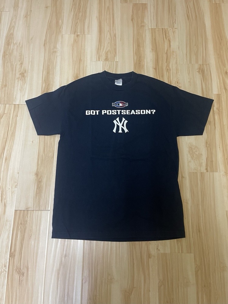 NEW YORK YANKEE Y2K 2006 RED SOX RIVALRY T-SHIRT