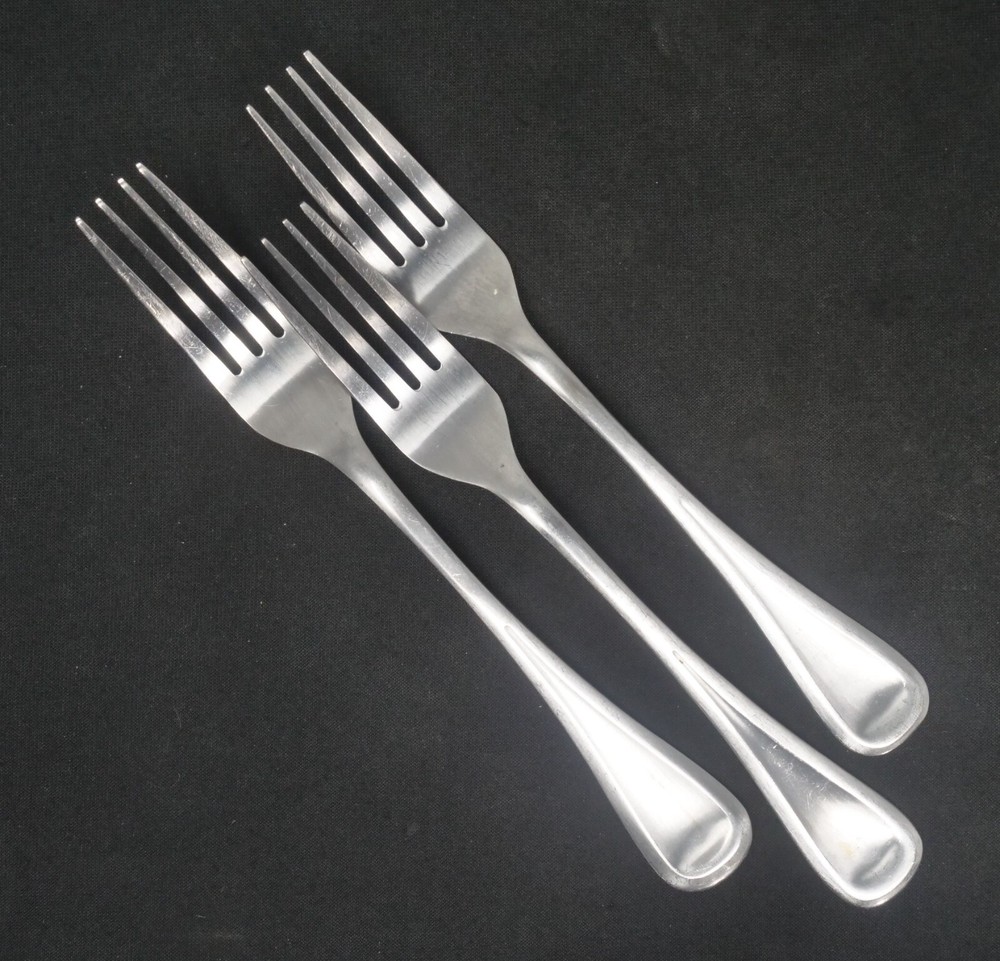 Stainless China A Dinner Fork set of 3. 7 7/8
