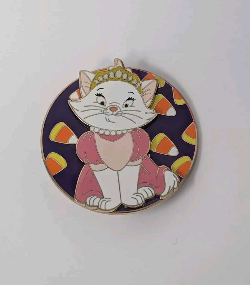 Marie Aristocats Candy Corn Halloween Disney Studio Store DSSH LE Pin