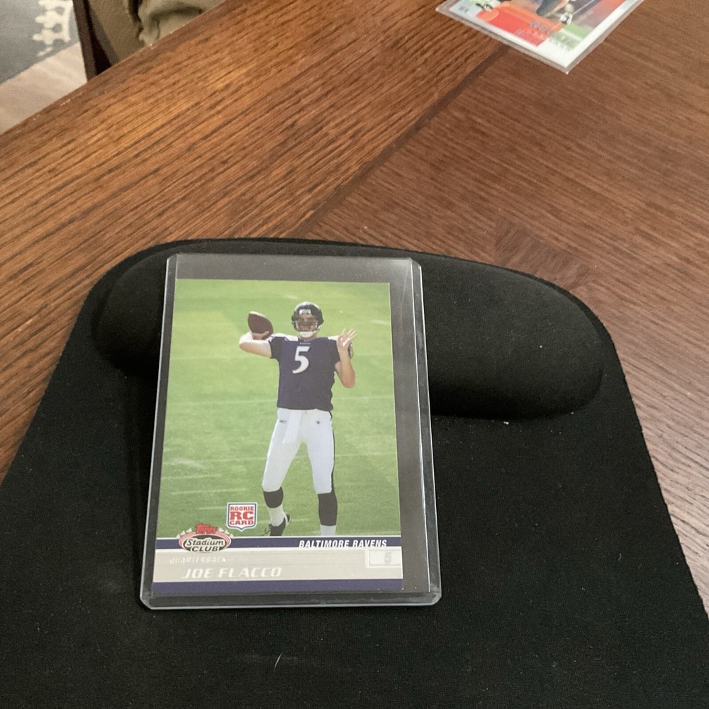 2008 Topps Stadium Club - #104 Joe Flacco /1799 (RC)