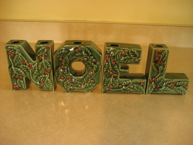 Vintage Christmas 4 Piece Noel Holly & Leaves Candle Holder Set Japan