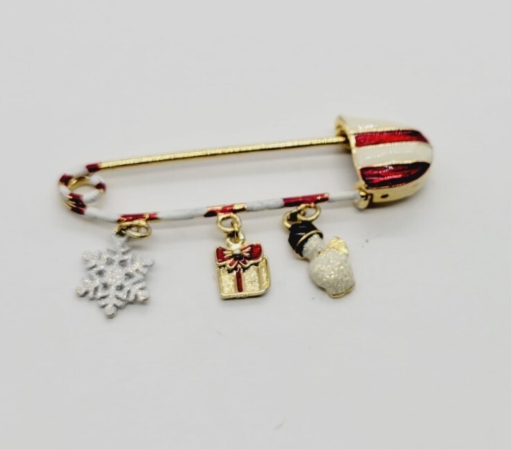 Danecraft Safety Pin Christmas Charm Brooch Gift Santa Gold tone Dangle RARE