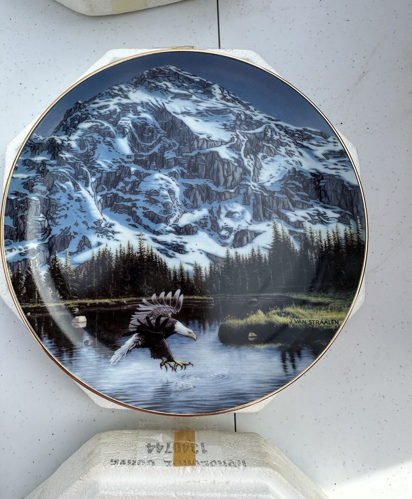 Portrait Of Majesty Collector Plate, “Spirits Of The Wild”. Perfect Condition.