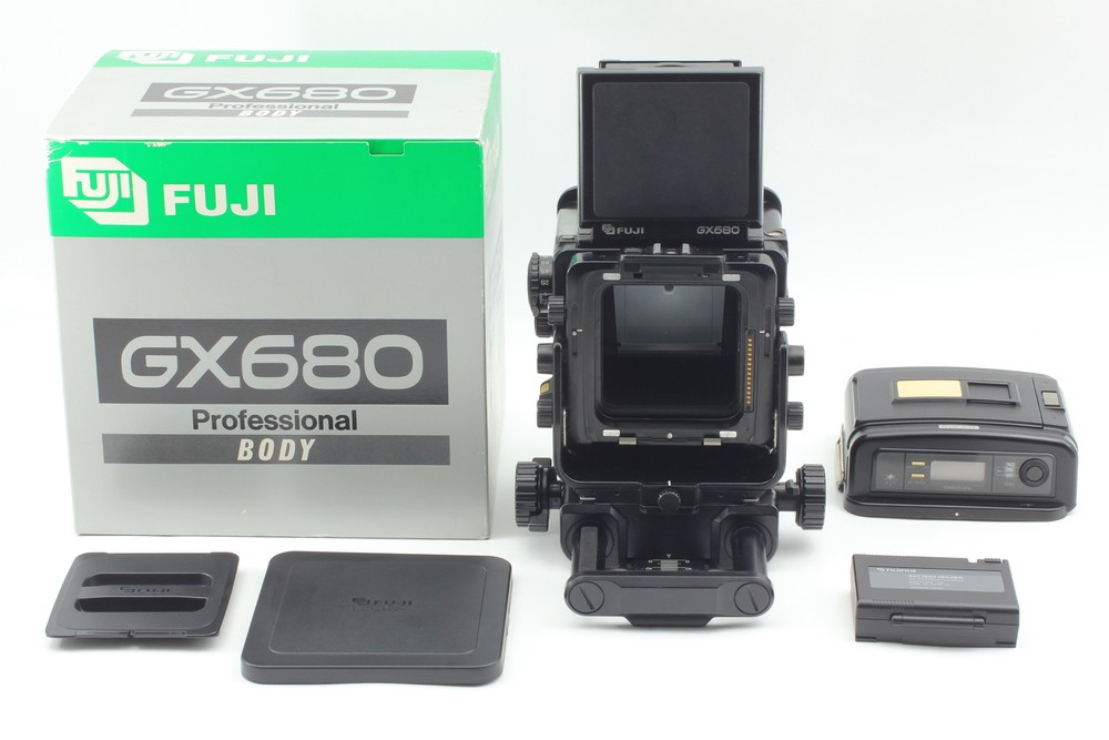 Fuji Fujifilm GX680 Film Camera with 120 Back and AA Battery Near Mint in Box from Japan-image