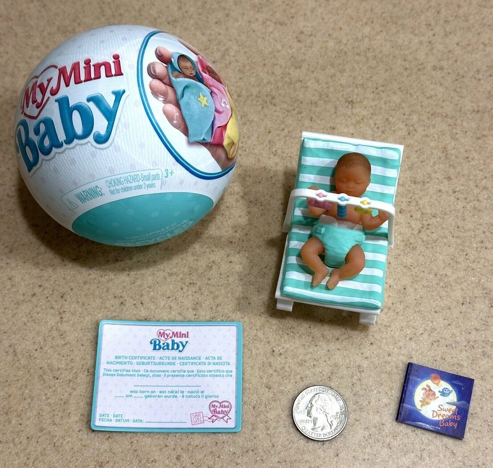 RARE Zuru * My Mini Baby * NEW Green Bouncer with Book HARD TO FIND
