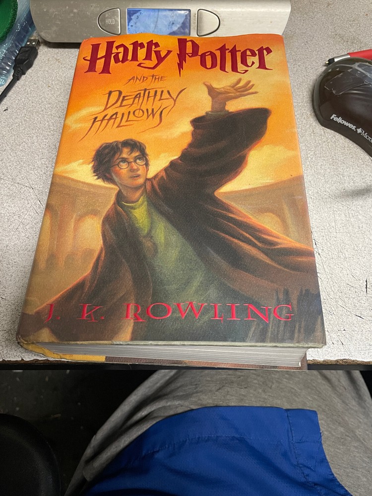 Harry Potter and the Deathly Hallows Hardcover by J.K. Rowling 2007 Edition