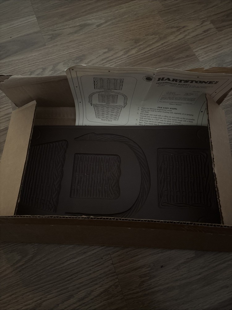 Hartstone USA Rare Cookie Mold for Edible Baskets Gingerbread Home Decor Gift