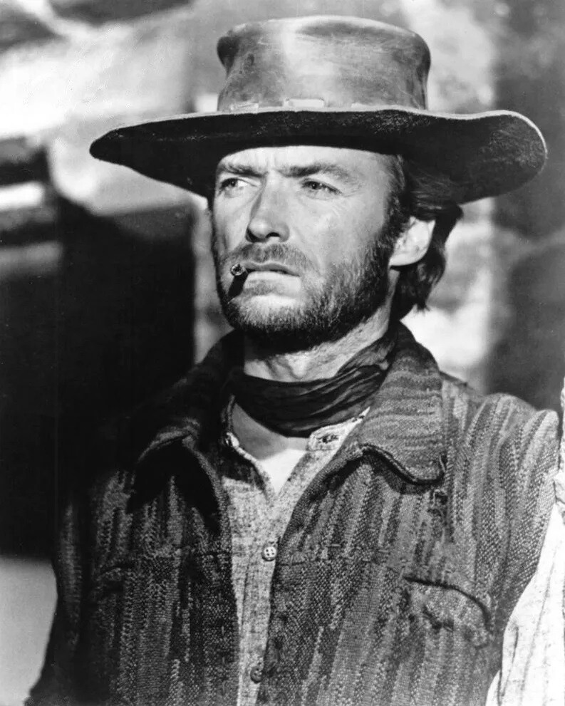 Clint Eastwood As The Man With No Name 8x10 PHOTO PRINT