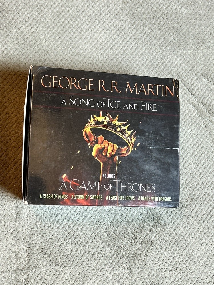 'A Song of Ice and Fire' Game of Thrones 5 Book Boxed Set by George R.R. Martin-image