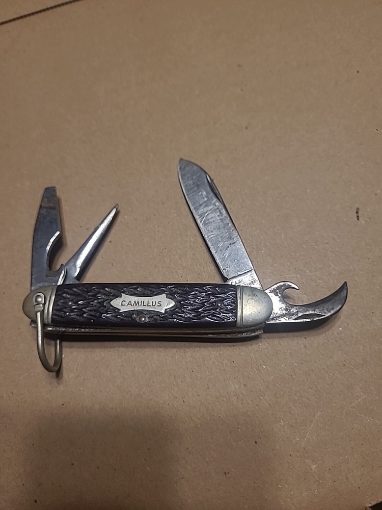 vintage camillus pocket knife With 4 Blades