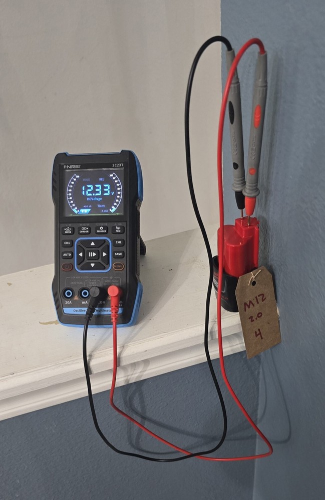 Milwaukee M12 Lithium-Ion 2.0 Battery - Red (48-11-2420)