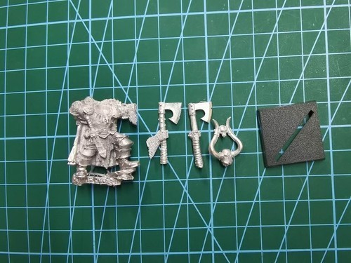 Khorne Chaos Champion warhammer battle the old world