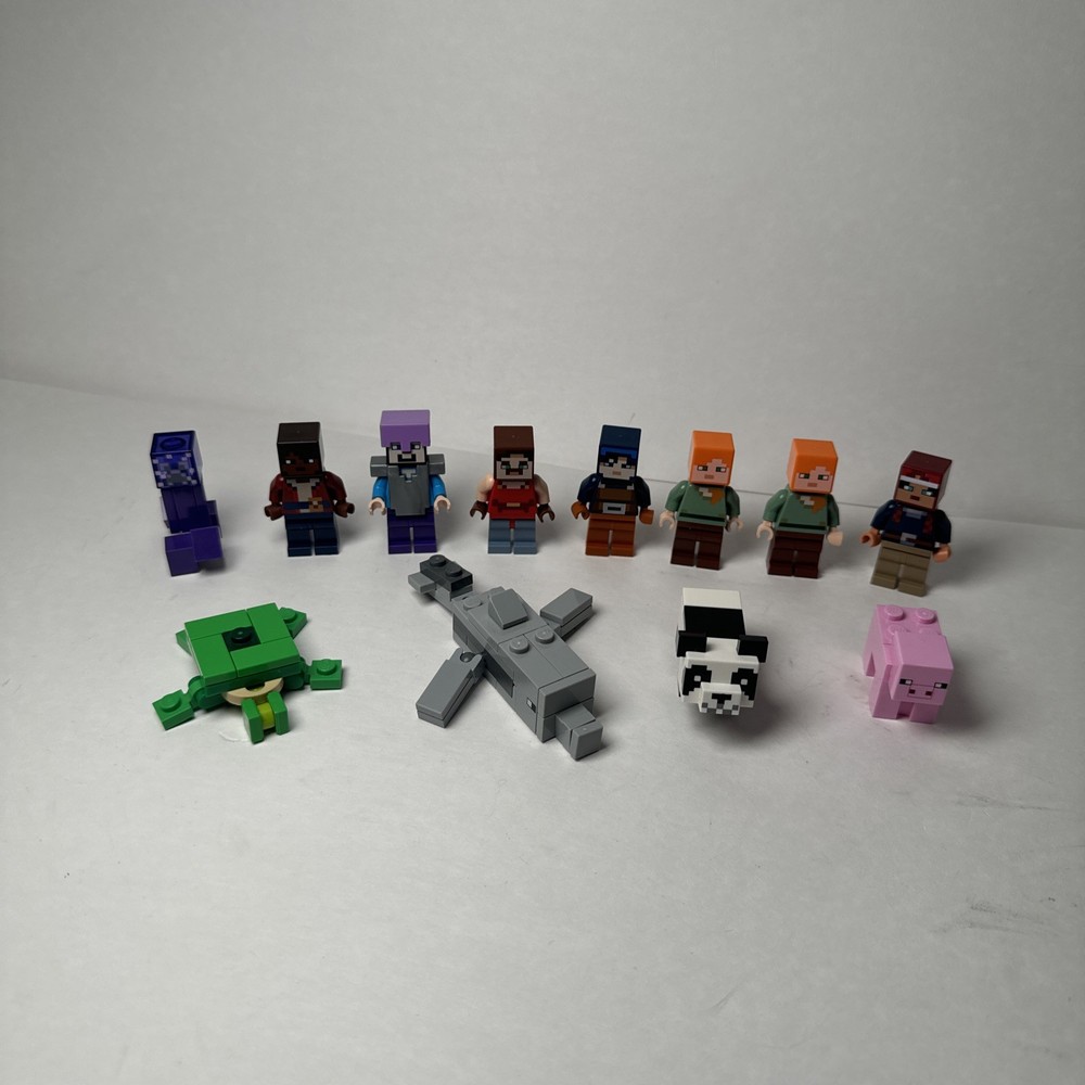 LEGO Minecraft Minifigure Lot Of 12