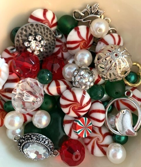 Christmas Beads Peppermint Candy Glass Holiday Mix 20 pcs DIY Jewelry