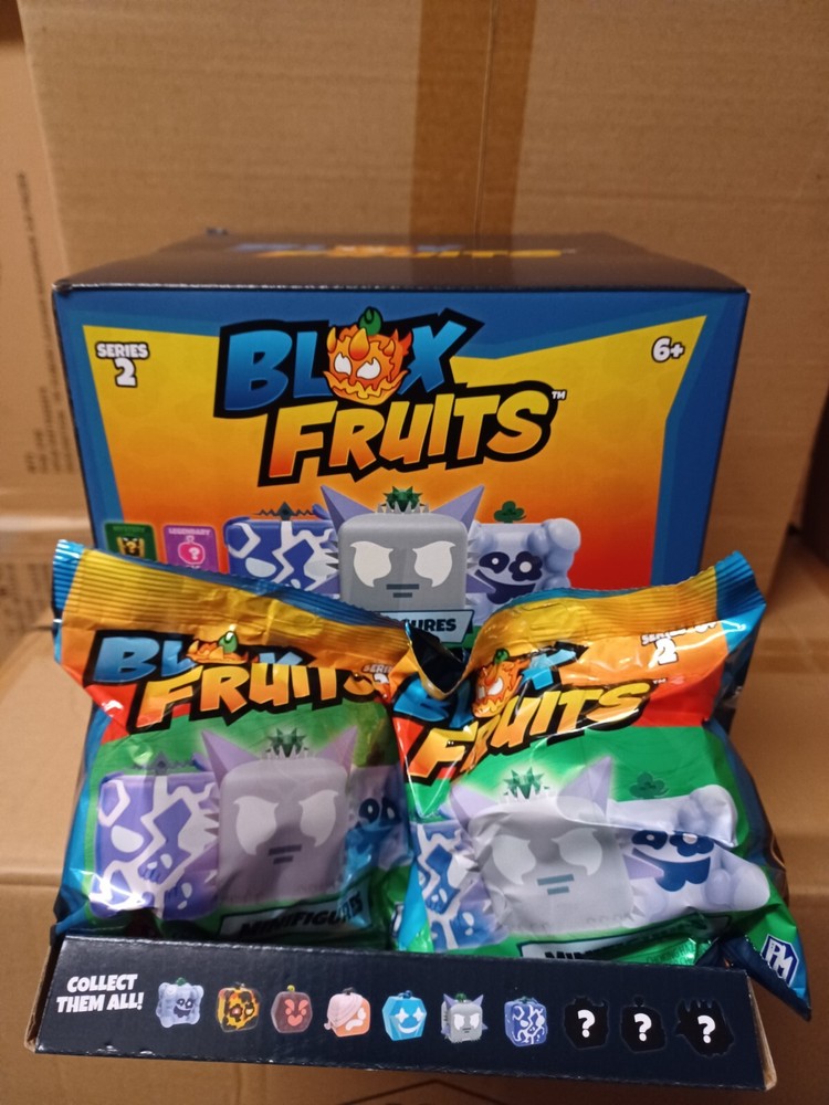 ORIGINAL CASE OF 24 PIECEES SERIES 2 BLOX FRUITS MINI FIGURE BLIND BAG ROBLOX