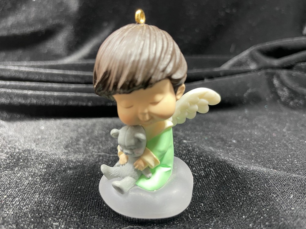 Vintage 1998 Hallmark Mary Angel Child Teddy Bear 2.5 Inch Christmas Ornament