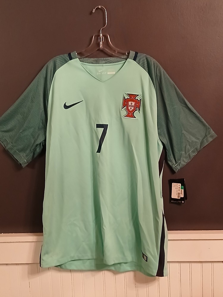 NWT Nike Dri Fit 2016 Portugal Christiano Ronaldo Jersey Size XL Soccer New Tags