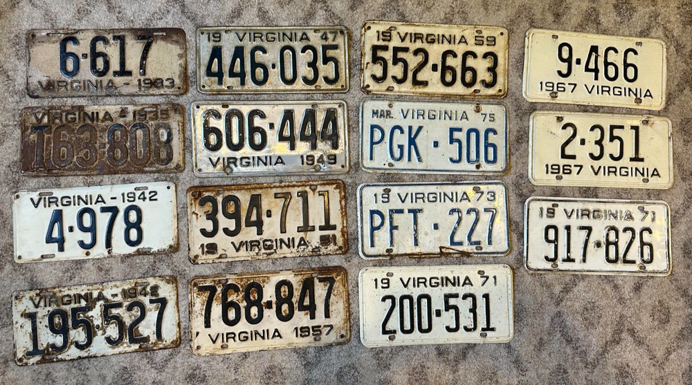 Lot of Virginia Vintage license plates (15)