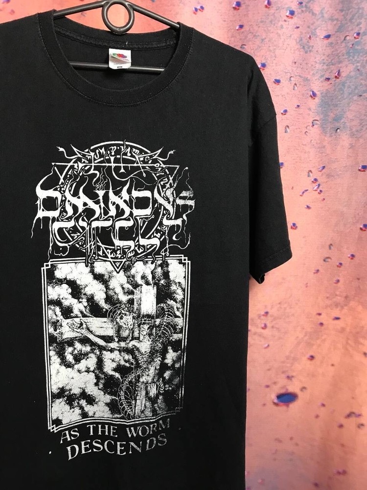 Vintage Ominous Circle Band Rock T-Shirt for Metal Music Fans